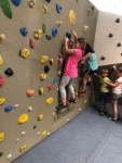 Kletterhalle_Gruppe2_04.jpg